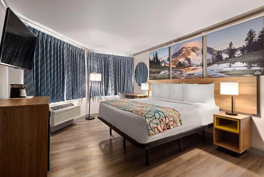 Days Inn By Wyndham Lakewood South Tacoma Phòng bức ảnh
