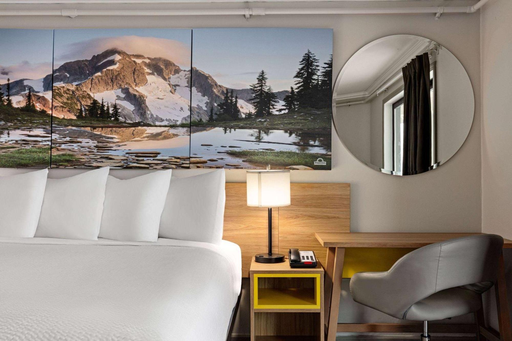 Days Inn By Wyndham Lakewood South Tacoma Ngoại thất bức ảnh